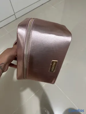 ropa para mujer - porta cosmeticos 3
