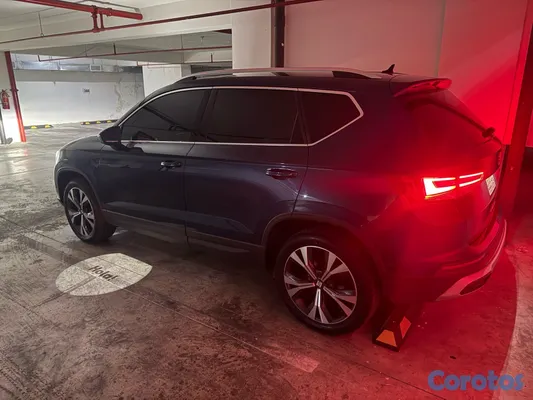 jeepetas y camionetas - SEAT Ateca 2023  - Garantia vigente, de la casa, unico dueño 3