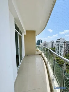Apartamento clásico en venta en Bella Vista | 3 ha