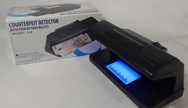 otros electronicos - Probador Detector De Billetes dinero Falso Maquina Luz Ultravioleta Falsos 5