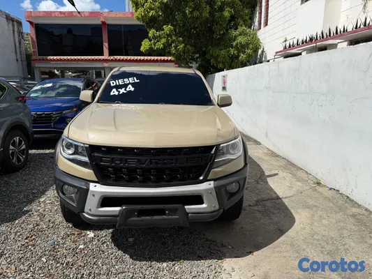 jeepetas y camionetas - chevroler colorado 2021 14