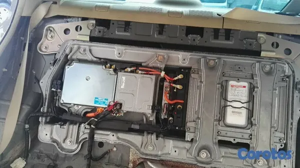 servicios profesionales - VEHICULOS HIBRIDOS - REPARACION Y MANTENIMIENTO  2
