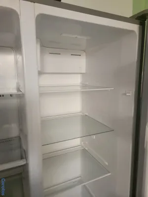 electrodomesticos - Nevera de dos puertas Frigidaire. 22