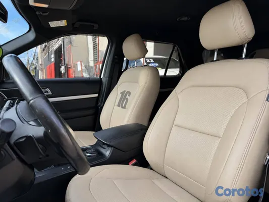 jeepetas y camionetas - 2016 FORD EXPLORER XLT 6