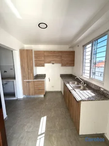 Apartamento de 3 habitaciones en venta en Evaristo