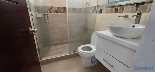 apartamentos - 1er piso en reparto peralta frente a las praderas santiago  6