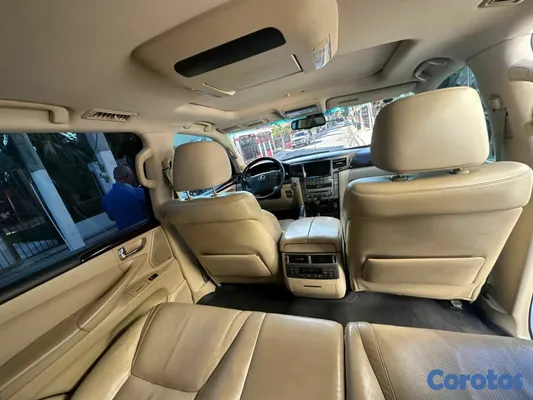 jeepetas y camionetas - lexus LX 570 2011 8