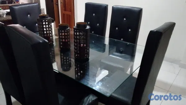 muebles y colchones - Vendo juego de muebles y juego de comedor usados en buen Estado.  4
