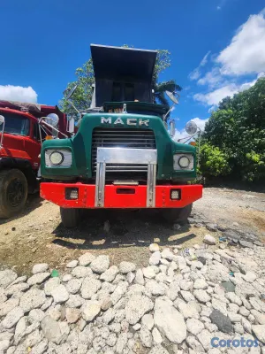 camiones y vehiculos pesados - ¡OPORTUNIDAD MACK DM690S VOLTEO (18 metros)! 4