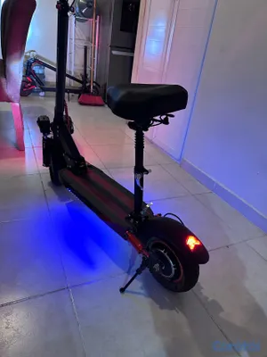 bicicletas y accesorios - SCOOTER ELÉCTRICO CON AUTONOMÍA DE 40KLM NUEVA  3