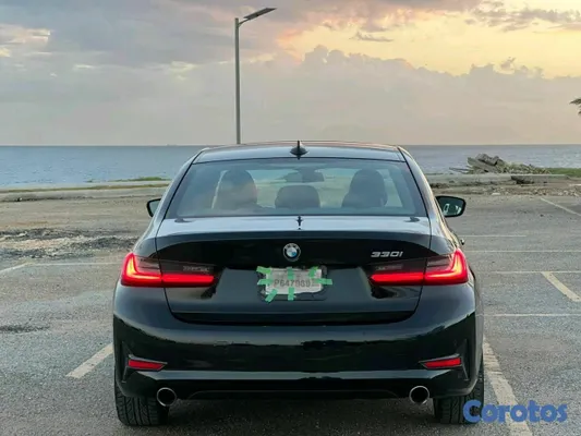 carros - bmw 335i 2020 5