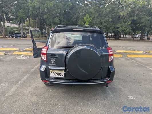 jeepetas y camionetas - 2009 Toyota RAV4 4