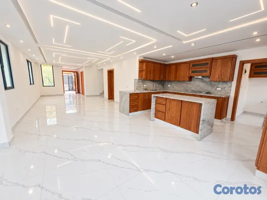casas - venta de casa de lujo con piscina y 5 habitaciones en la autopista de san isidro 18