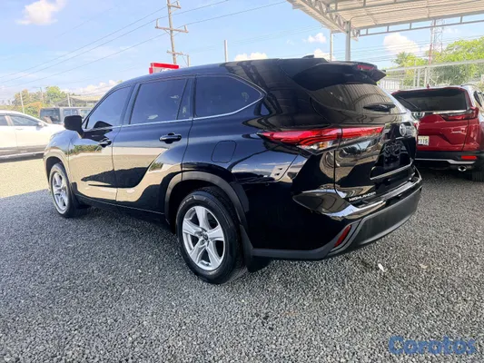 jeepetas y camionetas - Toyota higlander le 2021 clean carfax  11