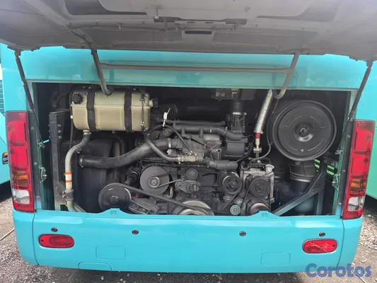 camiones y vehiculos pesados - HYUNDAI UNIVERSE 47 PASAJEROS RECIEN IMPORTADA EST 10