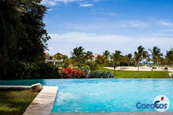 casas - Majestic 7-Bedroom Villa in Cap Cana Boasting Ocea 3