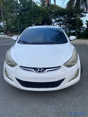 carros - vendo Hyundai Elantra version America $580,00 4