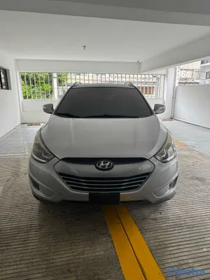 jeepetas y camionetas - Se vende Hyundai Tucson 2015 9