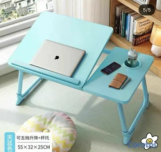 Mesa de laptop con su portavasos, Cómoda y practica 🌺🌺🖐️