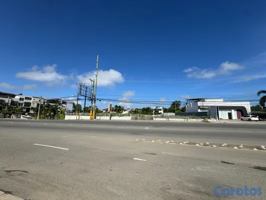 solares y terrenos - Solar Comercial En Venta Frente A Terranova Estate 9