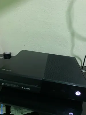 consolas y videojuegos - Xbox One funcional con varios juegos Digitales 2