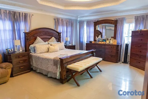 casas - CASA DE 3 NIVELES CON PANELES SOLARES EN VENTA EN VISTA HERMOSA  11