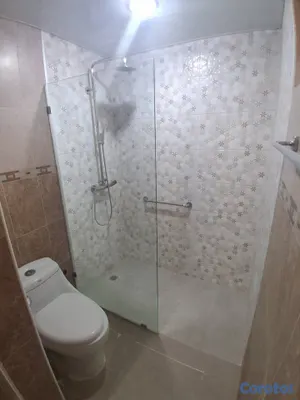 apartamentos - Alquiler en un primer nivel en Evaristo Morales 7