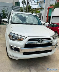 Toyota 4Runner Limited 4x4 2023 (Delta Comercial)