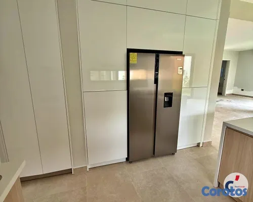 casas - Moderna Villa Nueva de 3 Habitaciones con Piscina  9