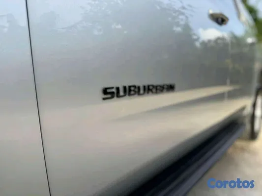 jeepetas y camionetas - chevolet suburban 2018  4