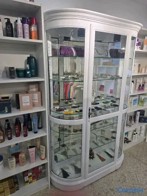 muebles y colchones - Vitrinas para exhibición  3