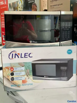 electrodomesticos - Microondas Inlec 0.9 pies cúbicos 
25 litros 
Modelo E25PXP33
Pantalla digital
 8