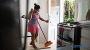 empleos disponibles - Se busca Domestica con dormida en Santiago.