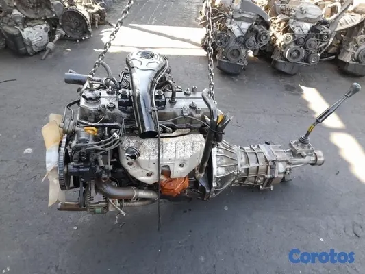 repuestos - Se vende motor Toyota 22R completo — reconocido por su durabilidad y rendimiento 3