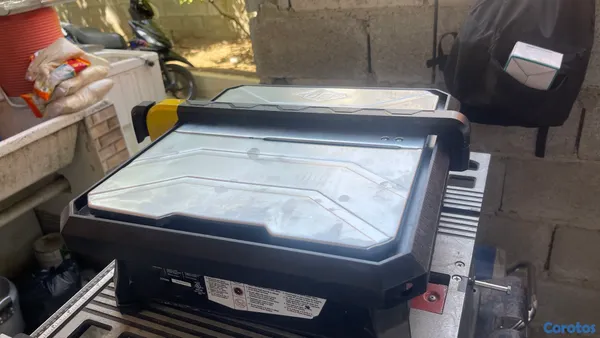 equipos profesionales - sierra de baldosas húmeda QEP 700XT 2