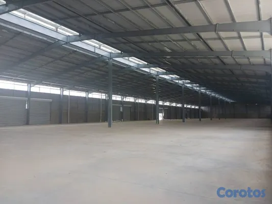 oficinas y locales comerciales - Nave en Alquiler Autopista Duarte Próximo Autopist 2