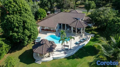 Excelente Villa, Finamente Amueblada en Casa De Campo 