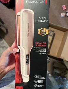 PLANCHA REMINGTON NUEVAS EN SU CAJA 