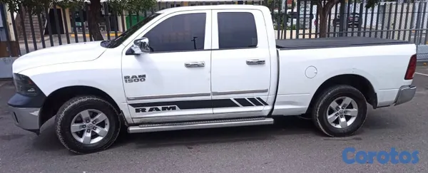 jeepetas y camionetas - VENDO CAMIONETA RAM 1500 2013 7