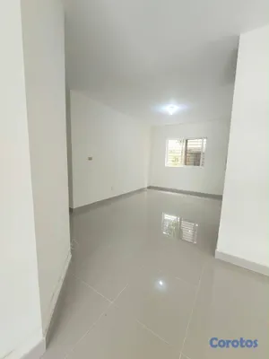 apartamentos - Apartamento en primer nivel de 3 habitaciones en v 2