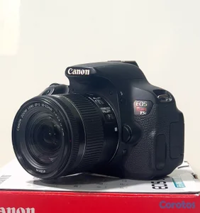 Camara Canon T5i Con pantalla Touch y entrada de micrófono