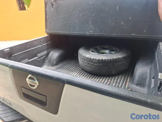 jeepetas y camionetas - Nissan navara 2