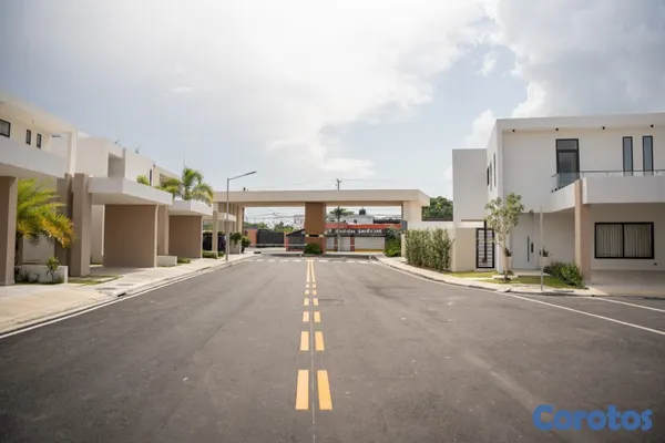 casas - Villas en venta en San Francisco de Macorís  2