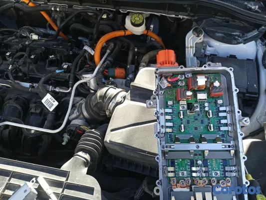 servicios profesionales - REPARACION VEHICULOS COMBUSTION HIBRIDOS Y ELECTRICOS EN SANTO DOMINGO  5