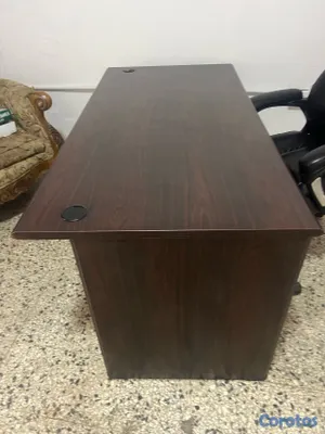 articulos de oficina - VENDO ESCRITORIO TIPO CAOBA 2
