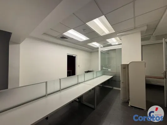 apartamentos - Edificio Comercial y de Oficinas en Alquiler – 800 18