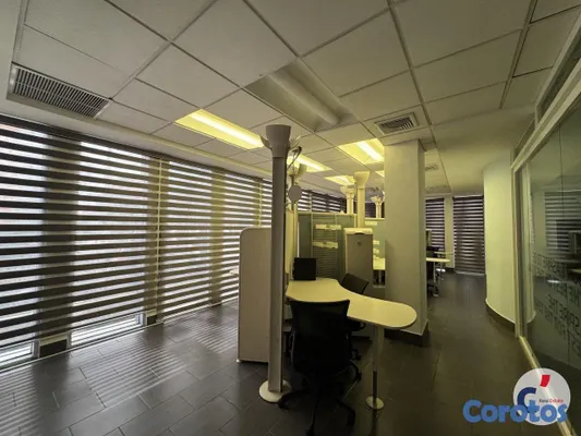 apartamentos - Edificio Comercial y de Oficinas en Alquiler – 800 20