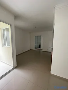 Apartamento Primer nivel Av Ecológica 