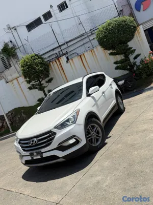 jeepetas y camionetas - HYUNDAI SANTA FE 2017 INTERIOR EN PIEL UNICO DUEÑO 2