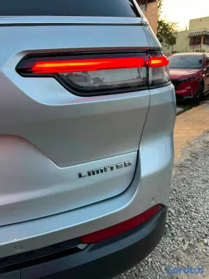 jeepetas y camionetas - Jeep Grand Cherokee L Limited 2022 25